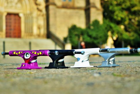 ACE TRUCKS