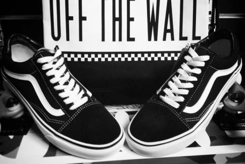 ◄VANS OFF THE WALL CLASSICS►