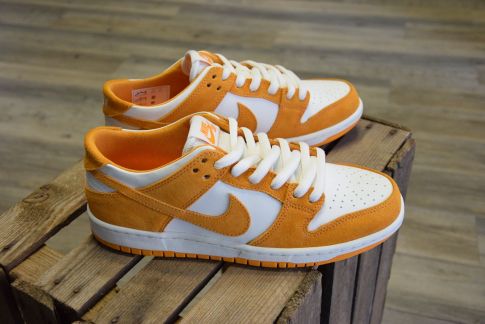 Nový fresh colourway bot Dunk NikeSb 